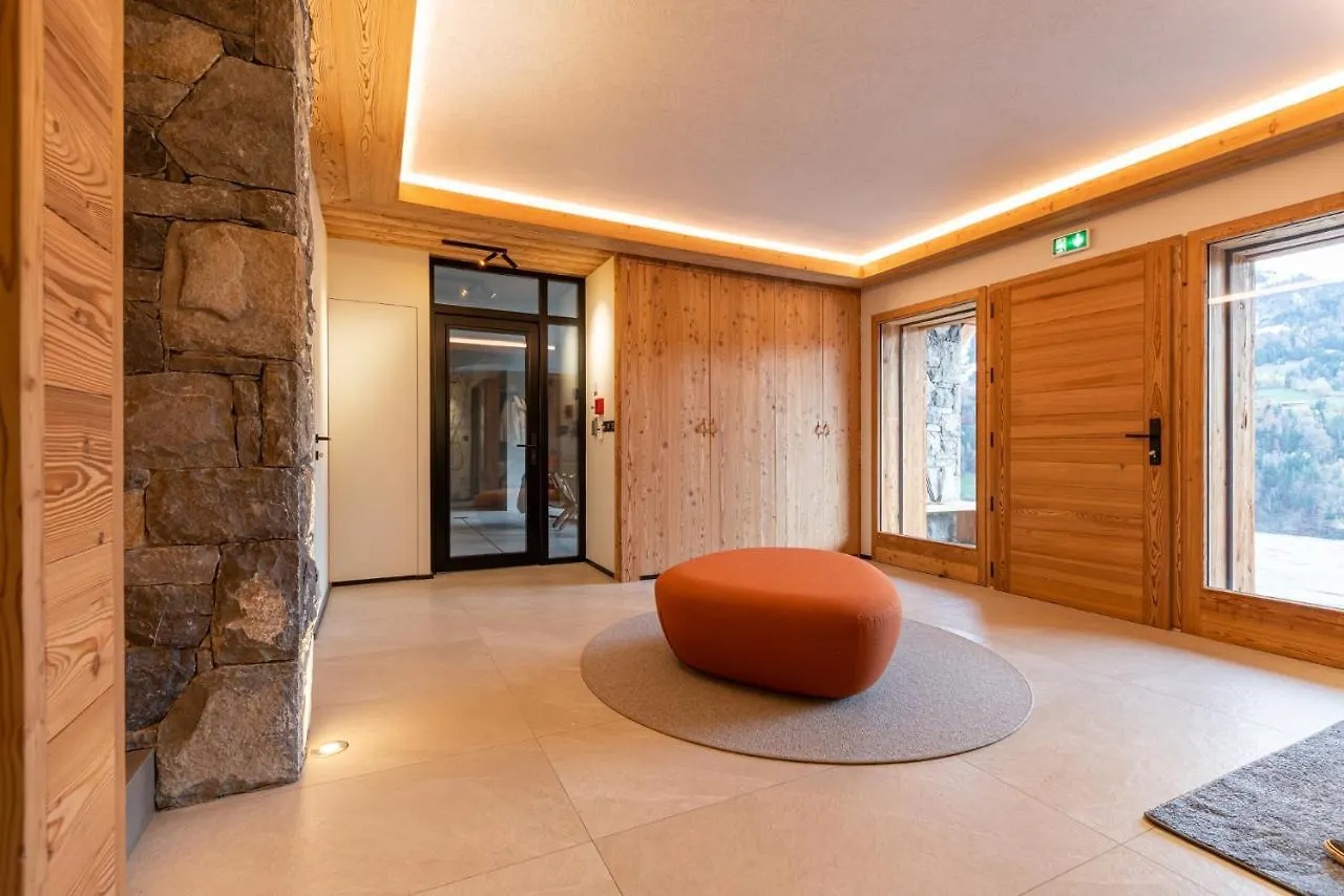 Chalet La Manigodine Piscine 18-24 Pers 0*, Manigod