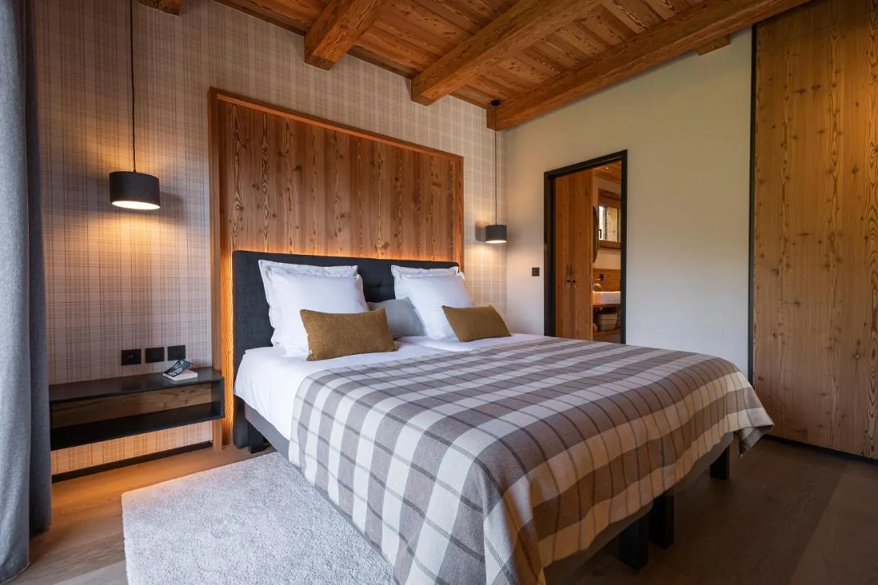 Chalet La Manigodine Piscine 18-24 Pers 0*, Manigod